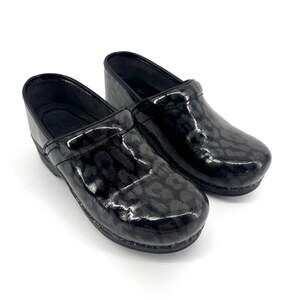 DANSKO Professional Slip-On Clogs Size 38 SU 8 Patent Leather Leopard Iridescent